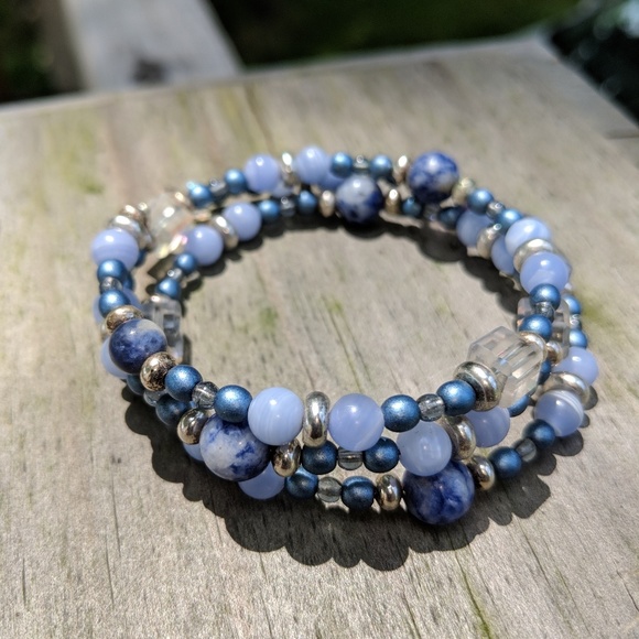 Handmade Jewelry - 🌹🌼🌷Handcrafted Bracelet